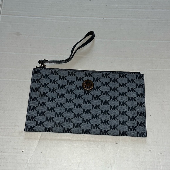 Michael Kors-large-navy blue & gray-zip clutch, wristlet, gold detailing, purse. - Picture 1 of 11